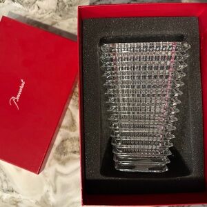 Baccarat Eye Rectangular Crystal Vase